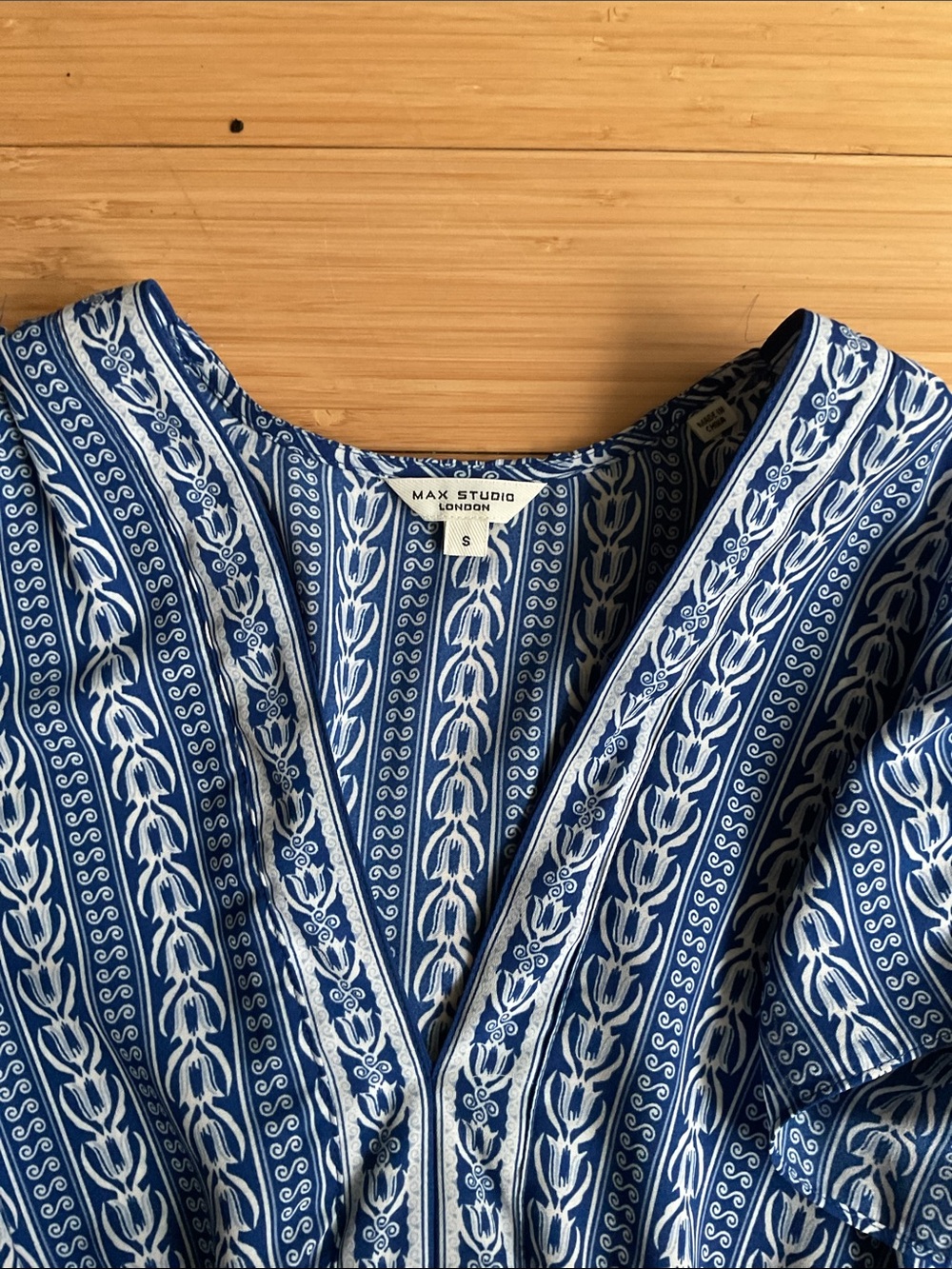 Max Studio Blue Printed V-Neck Maxi Dress - Picture 3 of 8